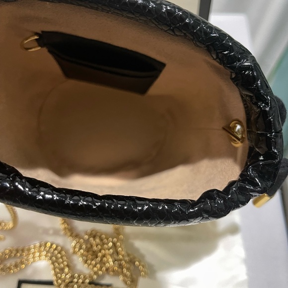 NEW Gucci Zumi Tricolored Snakeskin Drawstring Crossbody Bucket Bag - Picture 9 of 12